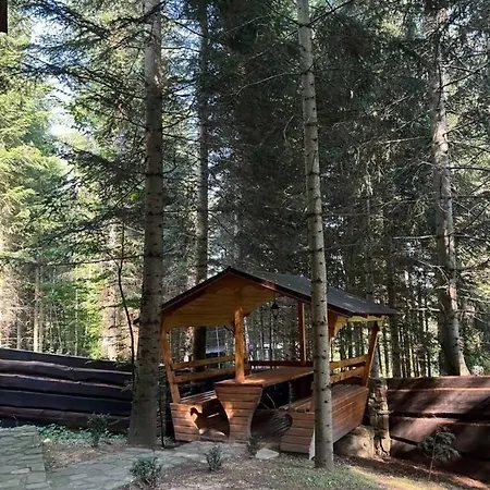 Holiday home ялинка Migovo