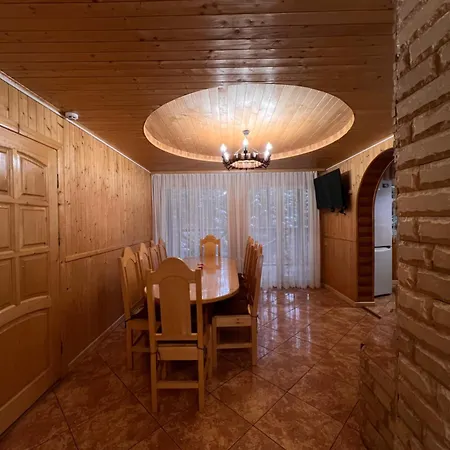 ялинка Мигове