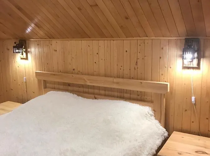 ялинка Tatil Evi Myhove