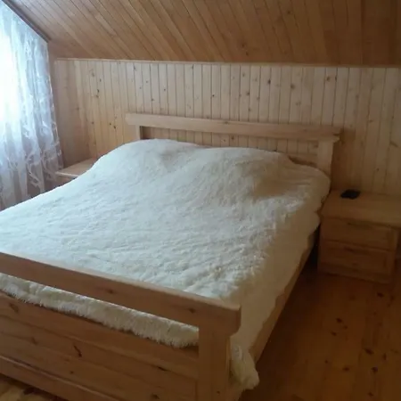 Hébergement de vacances ялинка Myhove